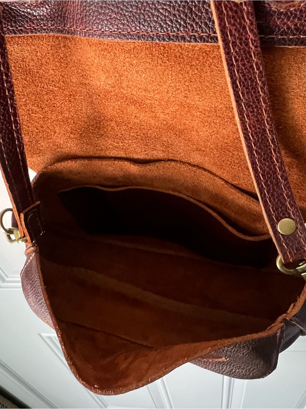 PLG Monaco Crossbody L - Picture 5 of 8